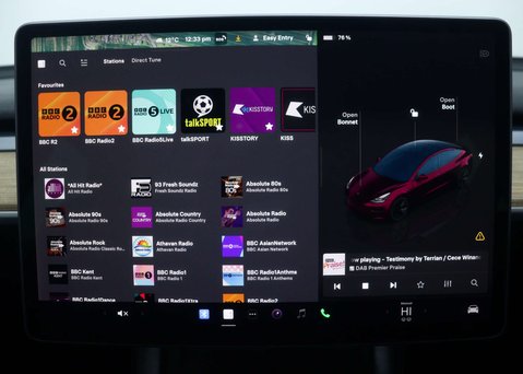 Tesla Model 3 Standard Range Plus Saloon 4dr Electric Auto RWD (241 bhp) 24