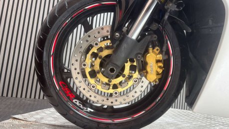 Honda CBR 2014 35K LONG MOT 600CC SPORTS BIKE SERVICED WARRANTY 34