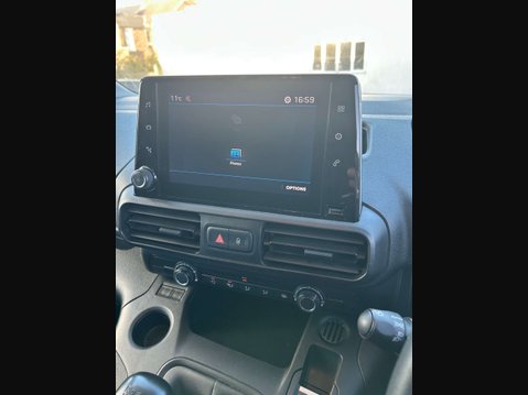 Peugeot Partner 1.5 BlueHDi 1000 Professional Premium + Standard Panel Van 5dr Diesel Manua 27