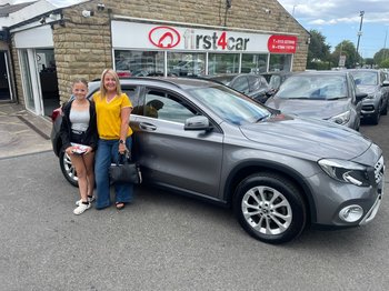 Mel from West Yorkshire collecting her 2nd car from us her new Mercedes GLA.