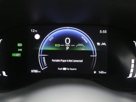 Toyota Yaris 1.5 VVT-h Design E-CVT Euro 6 (s/s) 5dr 14