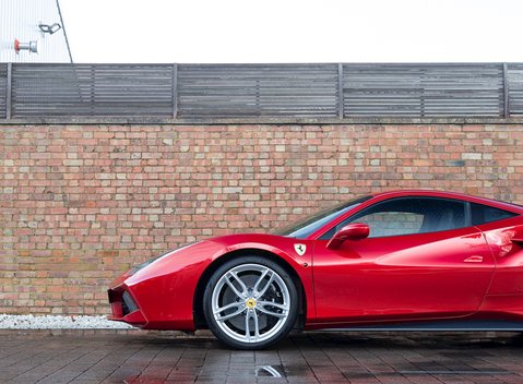 Ferrari 488 GTB 26