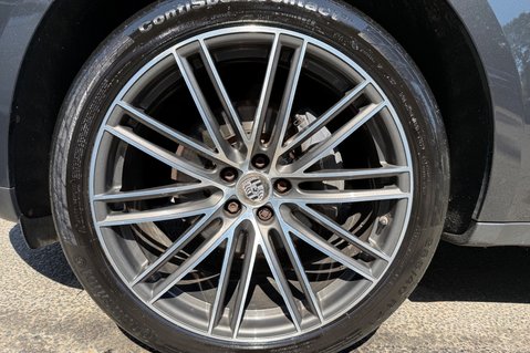 Porsche Macan PDK - 21" TURBO WHEELS -PAN ROOF -BOSE -PASM -CAMERA -£15K EXTRAS  59
