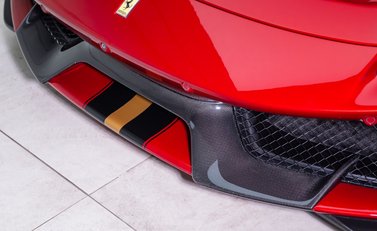 Ferrari 488 Pista 30