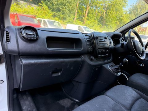 Vauxhall Vivaro 1.6 CDTi 2900 Sportive Panel Van 5dr Diesel Manual L2 H1 Euro 6 (120 ps) 38