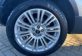 Land Rover Range Rover Evoque 2.2 SD4 PRESTIGE AUTO 17