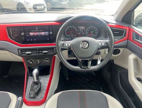 Volkswagen Polo 1.0 Polo Beats TSi Semi-Auto 5dr 17