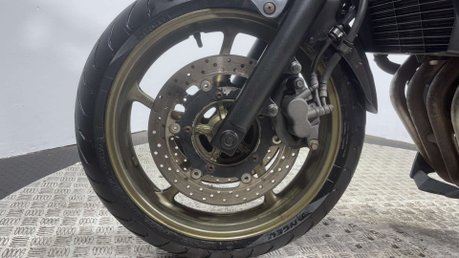Yamaha XJ6 2010 31K MOT JUST SERVICED 600CC A2 RESTRICTABLE 37