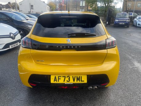 Peugeot 208 PURETECH ALLURE PREMIUM PLUS S/S 7
