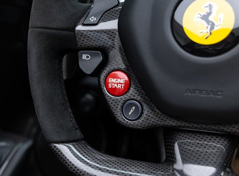 Ferrari LaFerrari Aperta 39