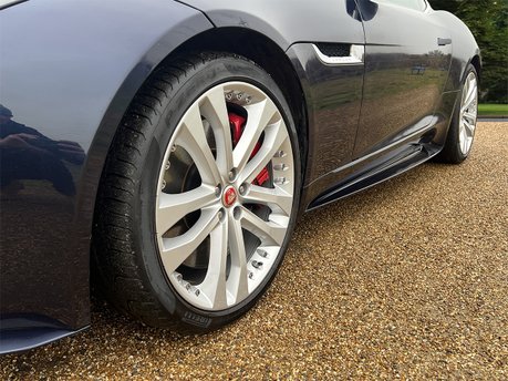 Jaguar F-Type V6 S AWD 17