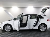 Audi A3 SPORTBACK TFSI SE TECHNIK 4