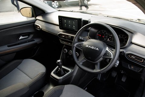 Dacia Jogger EXTREME TCE 4