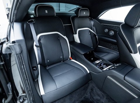 Rolls-Royce Spectre 16