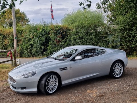 Aston Martin DB9 V12 8