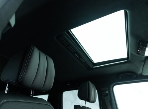 Mercedes-Benz G Class G400d AMG LINE PREMIUM PLUS 13