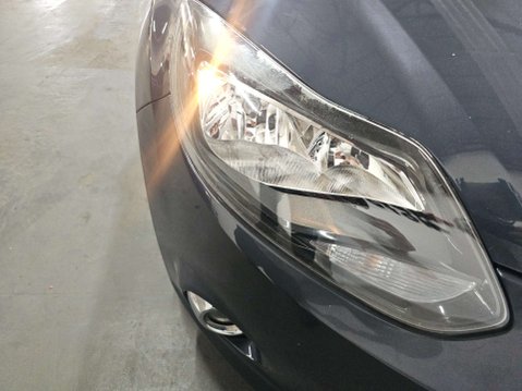 Ford Focus 1.6 Focus Zetec 125 Auto 5dr 84