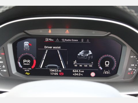 Audi Q3 TFSI S LINE BLACK EDITION 20