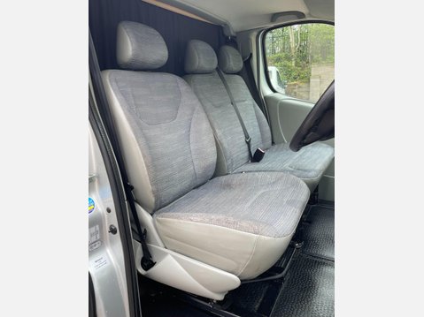 Renault Trafic 2.0 TD dCi SL29 QS6 L1 H1 4dr 23