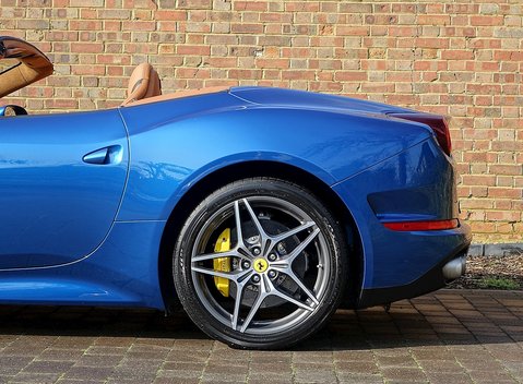 Ferrari California T 10