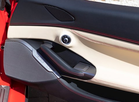 Ferrari Portofino 22