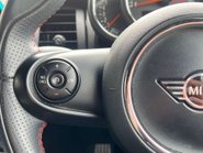 Mini Hatch 1.5 Cooper Sport 3dr 17