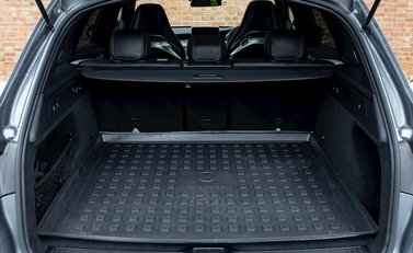 Mercedes-Benz GLC GLC 63 S 4Matic 32