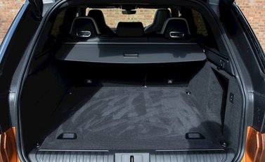 Land Rover Range Rover Sport 5.0 SVR 33