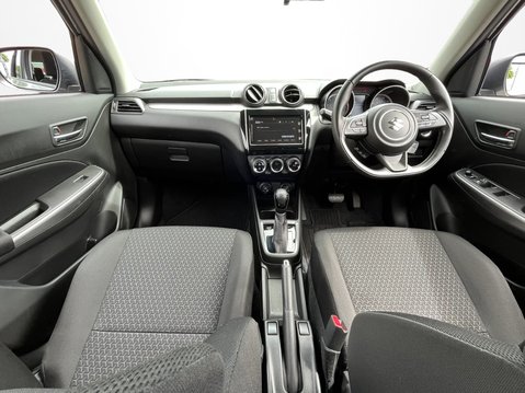 Suzuki Swift 1.2 Dualjet 83 12V Hybrid SZ5 5dr Auto 13