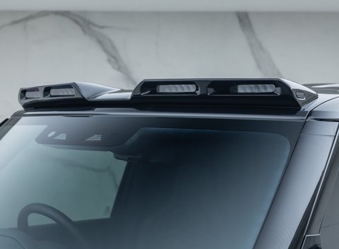 Land Rover Defender 90 D350 X-DYNAMIC HSE HARD TOP URBAN 33