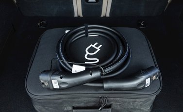 Porsche Taycan GTS Sport Turismo 34