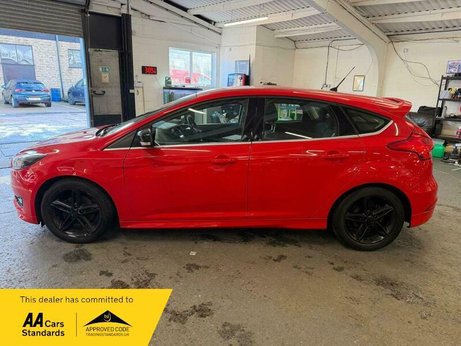 Ford Focus 1.0T EcoBoost Zetec S Euro 6 (s/s) 5dr 4
