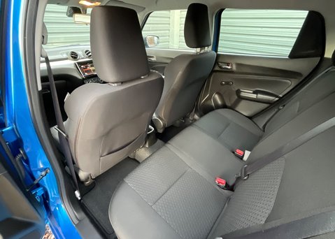 Suzuki Swift SZ-T DUALJET MHEV 18