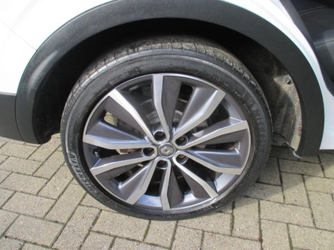 Renault Kadjar 1.3 TCe Iconic Euro 6 (s/s) 5dr 10