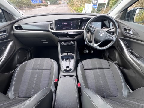 Vauxhall Grandland GS 18