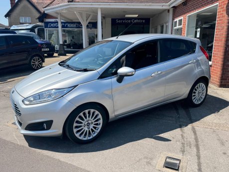 Ford Fiesta 1.6 Titanium Powershift Euro 5 5dr 3