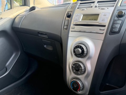 Toyota Yaris 1.3 TR Multimode 3dr 18
