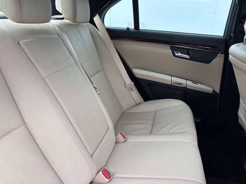 Mercedes-Benz S Class 3.0 S320 CDi Auto 4dr 18