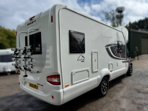 Swift Edge 486 Black Edition 5