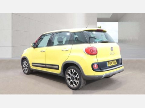 Fiat 500L 1.3 MultiJet Trekking MPV 5dr Diesel Dualogic Euro 5 (s/s) (85 bhp) 3