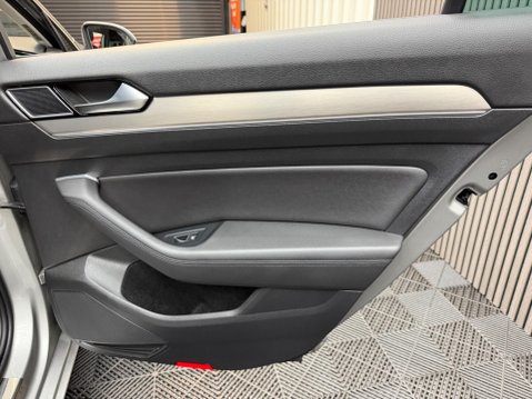 Volkswagen Passat 2.0 TDI BlueMotion Tech GT Euro 6 (s/s) 5dr 44
