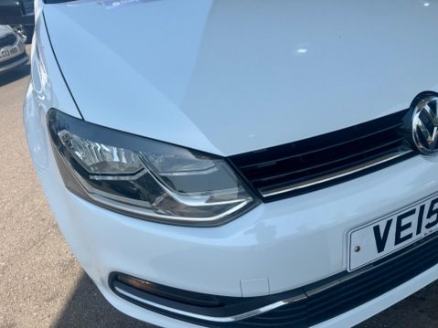Volkswagen Polo 1.0 BlueMotion Tech SE Design Euro 6 (s/s) 5dr 11