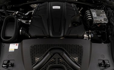 Porsche Macan S 27