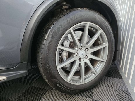Mercedes-Benz GLC 4.0 GLC63 V8 BiTurbo AMG (Premium) SUV 5dr Petrol SpdS MCT 4MATIC+ Euro 6 ( 22