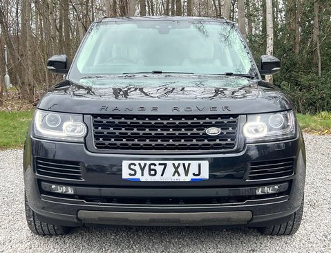 Land Rover Range Rover 3.0 Range Rover Vogue TDV6 Auto 4WD 5dr 11