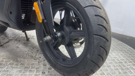 Direct Bikes Milan DB125 2023 Jiajue 125CC JJ Project 19