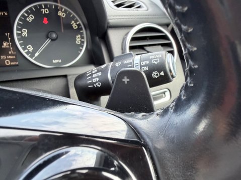 Land Rover Discovery 3.0 SDV6 XS 25