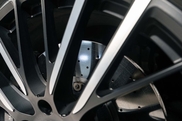 Aston Martin DBX 707 V8. NOW SOLD. SIMILAR REQUIRED. PLEASE CALL 01903 254800. 4