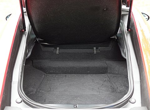 Jaguar F-Type V6 Coupe 18