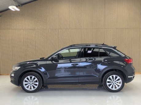 Volkswagen T-Roc 1.0 T-Roc SE TSi 5dr 17
